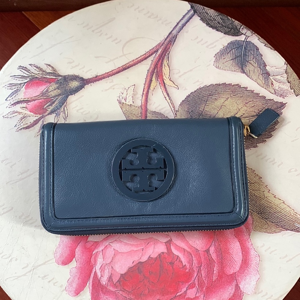 Tory Burch Wallet Purse